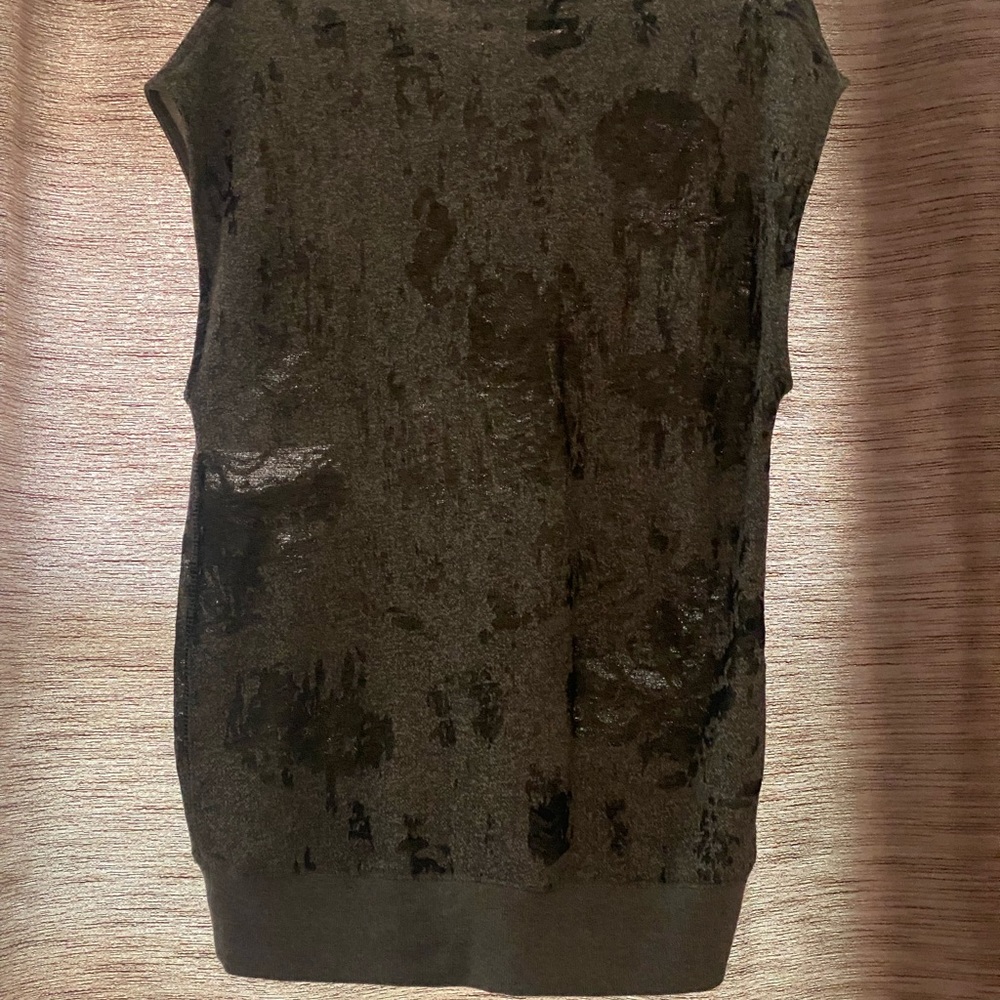 IRO destroyed short sleeved sweatshirt - Picture 4 of 6